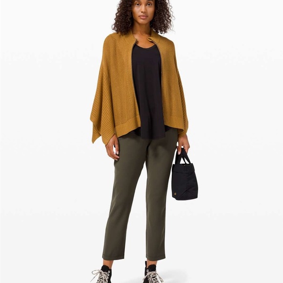 Lululemon Softer Still Wrap – Size M/L (Mustard Brown) - Picture 2 of 8